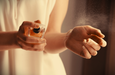 Parfümün Kalıcılığı Nasıl Artırılır?